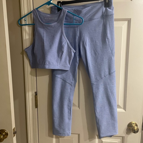 Outdoor Voices Athena Crop Top - Lilac - Picture 3 of 3